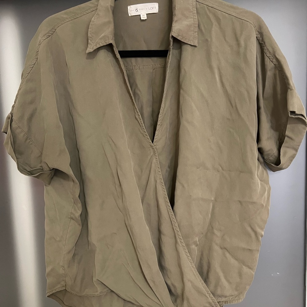 Lou & Grey LOFT Olive Green Collared Blouse